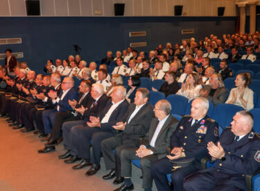 9469_67454_vipro031b