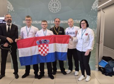 9512_67921_20250529203053