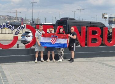 9512_67924_img-b470624faea082a35d253b32d5c04edf-v