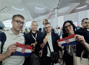 9512_67926_20250529203135