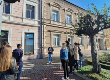 9759_71168_f86139df-d4b9-466c-b22e-b81d2cec6a8c