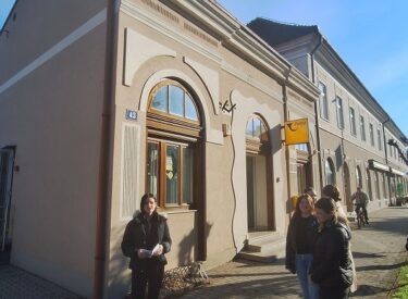 9759_71175_20251010092043