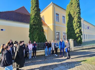 9759_71177_20251010090633