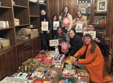 9917_72747_img-cba28fb2471a5fbd587b0a6c345dcd72-v