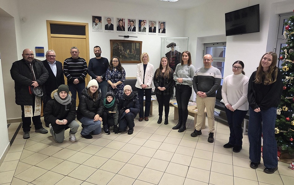 Tradicionalni blagoslov kuća pohodio i prostore Uprave Grada Preloga