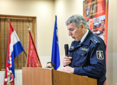 10010_73587_vipro039