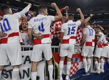 10023_73658_63130601215577725763522464388524209439527717n