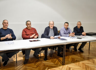 10043_73948_vipro001