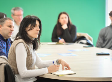 10044_73976_vipro019