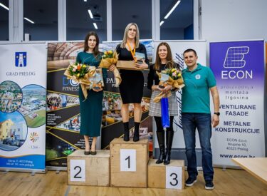 10045_74010_634771793254592281071071355953942550177707372n