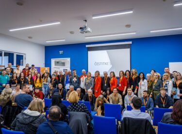 10045_74020_637453422254592322037733926675358002443997541n