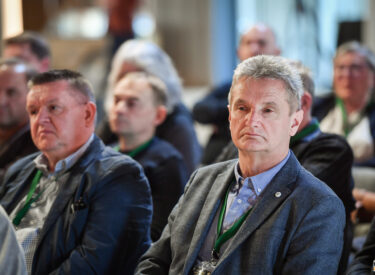 10067_74133_vipro074