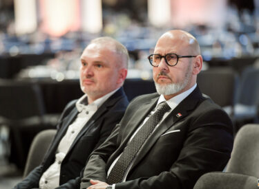 10067_74134_vipro075