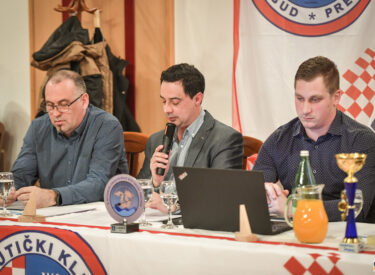 10071_74175_vipro027