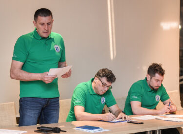 10072_74144_vipro001