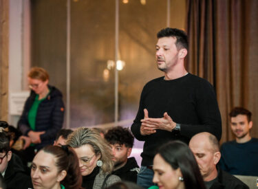 10072_74238_vipro031