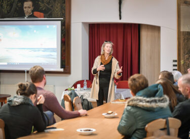 10080_74290_vipro019