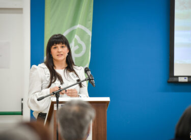 10082_74317_vipro025