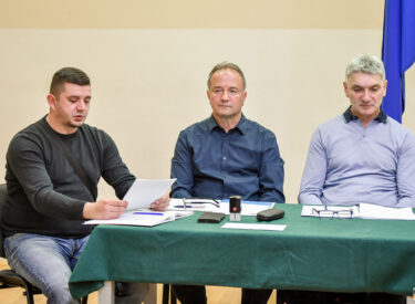 10106_74583_vipro021