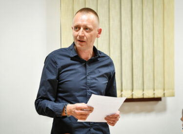 10109_74554_vipro005