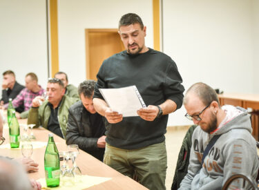 10146_74936_vipro013