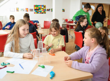 10202_75545_d523956