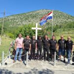 Članovi Udruge ratnih veterana “Tigrovi” sudjelovali u komemoraciji na brdu Lisnik kod Slanog